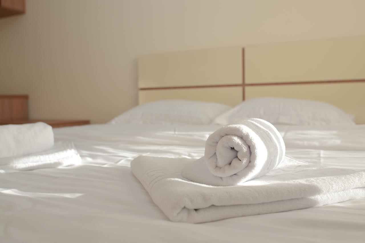 Cozy Apartments - Copou Iasi Eksteriør bilde