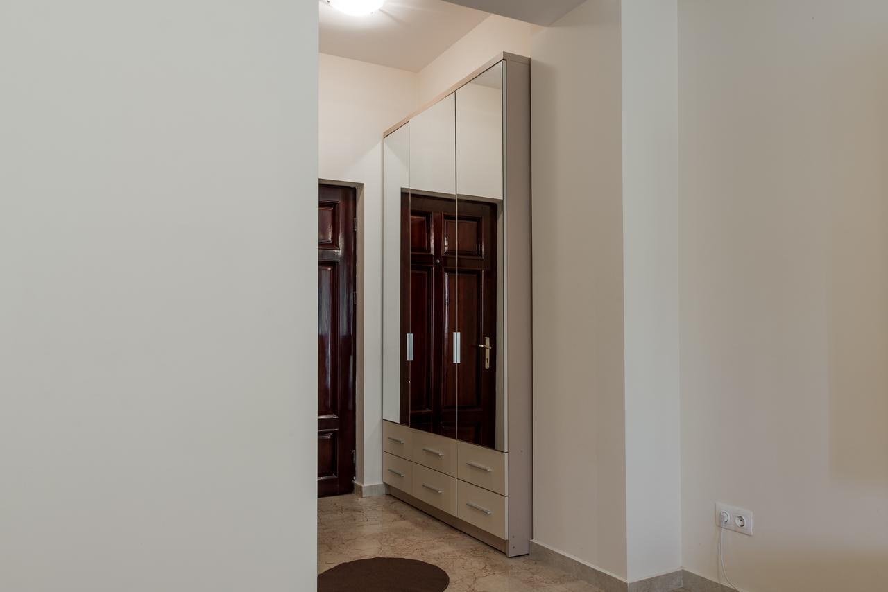 Cozy Apartments - Copou Iasi Eksteriør bilde
