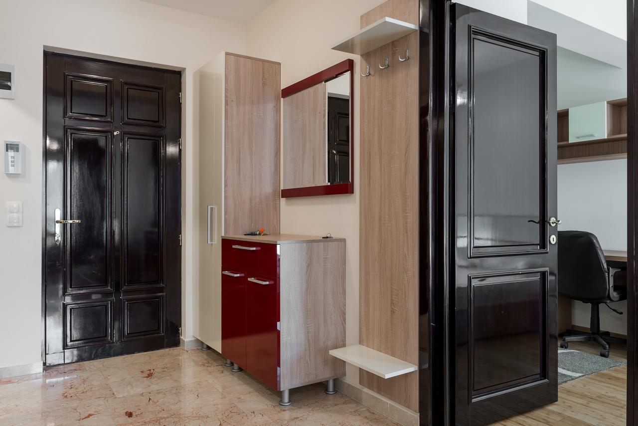 Cozy Apartments - Copou Iasi Eksteriør bilde