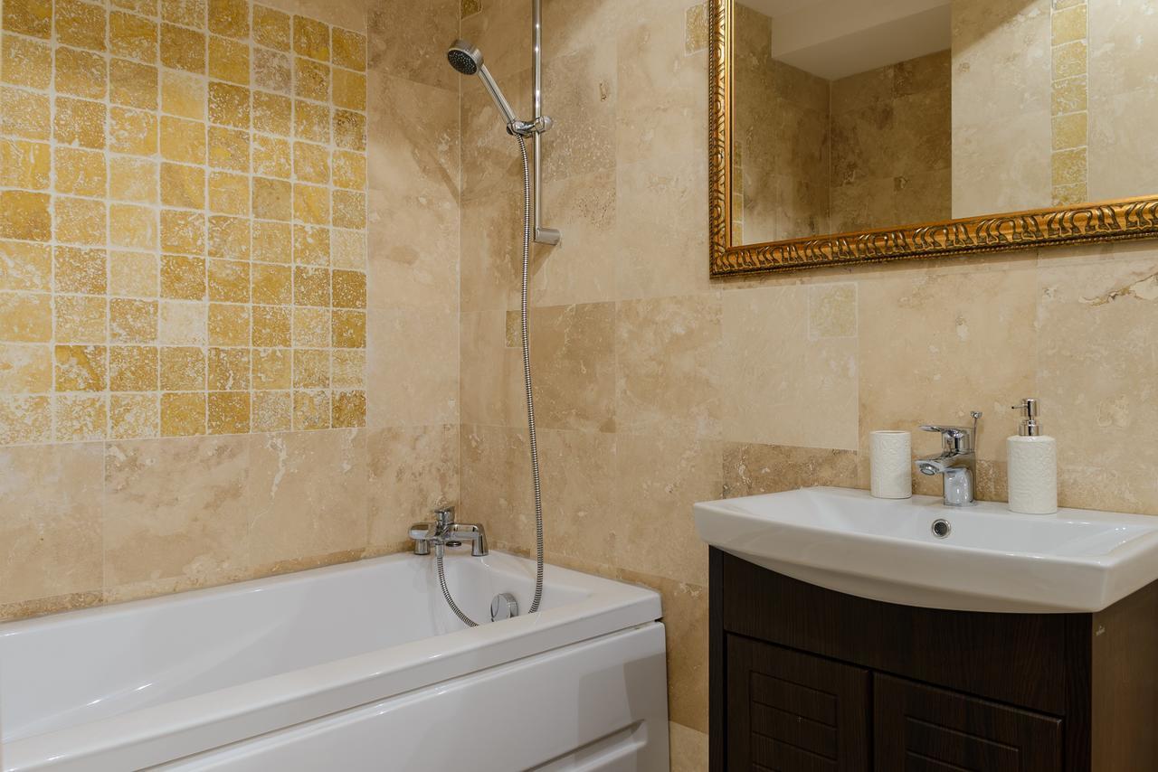 Cozy Apartments - Copou Iasi Eksteriør bilde